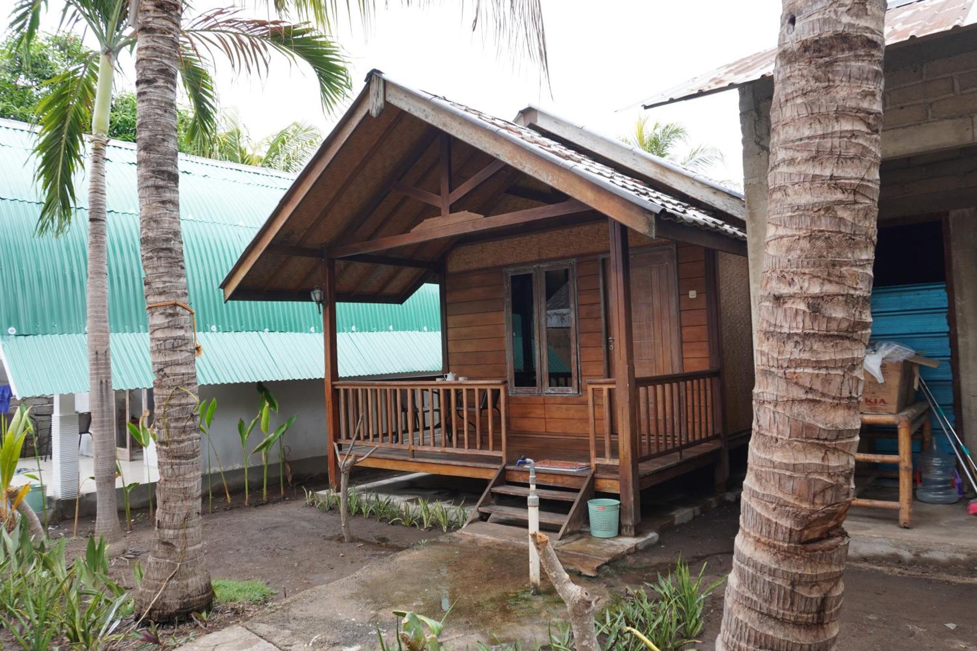Rumah Tiga Gili Gili Air Eksteriør bilde